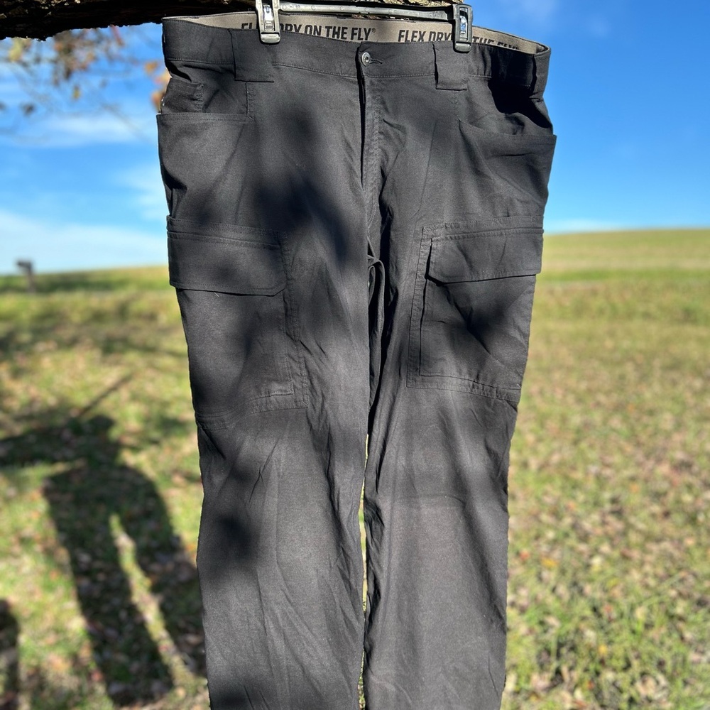 Duluth Trading Co, Men's Black Cargo Pants